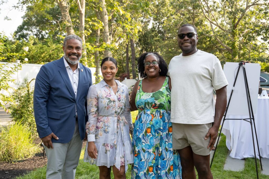 CBCF House at Martha's Vineyard - 8