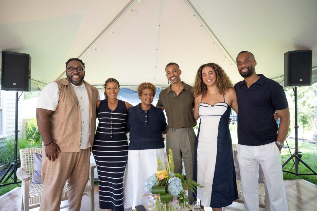 CBCF House at Martha's Vineyard - 9